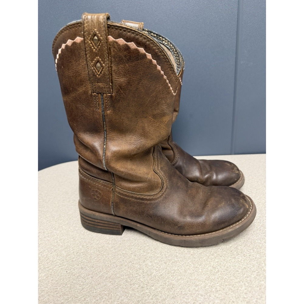 Ariat‎ Women's Unbridled Roper Western Boots Distressed Brown Women's Size 6.5B